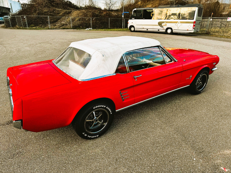 FordMustangT5_gallery1.png